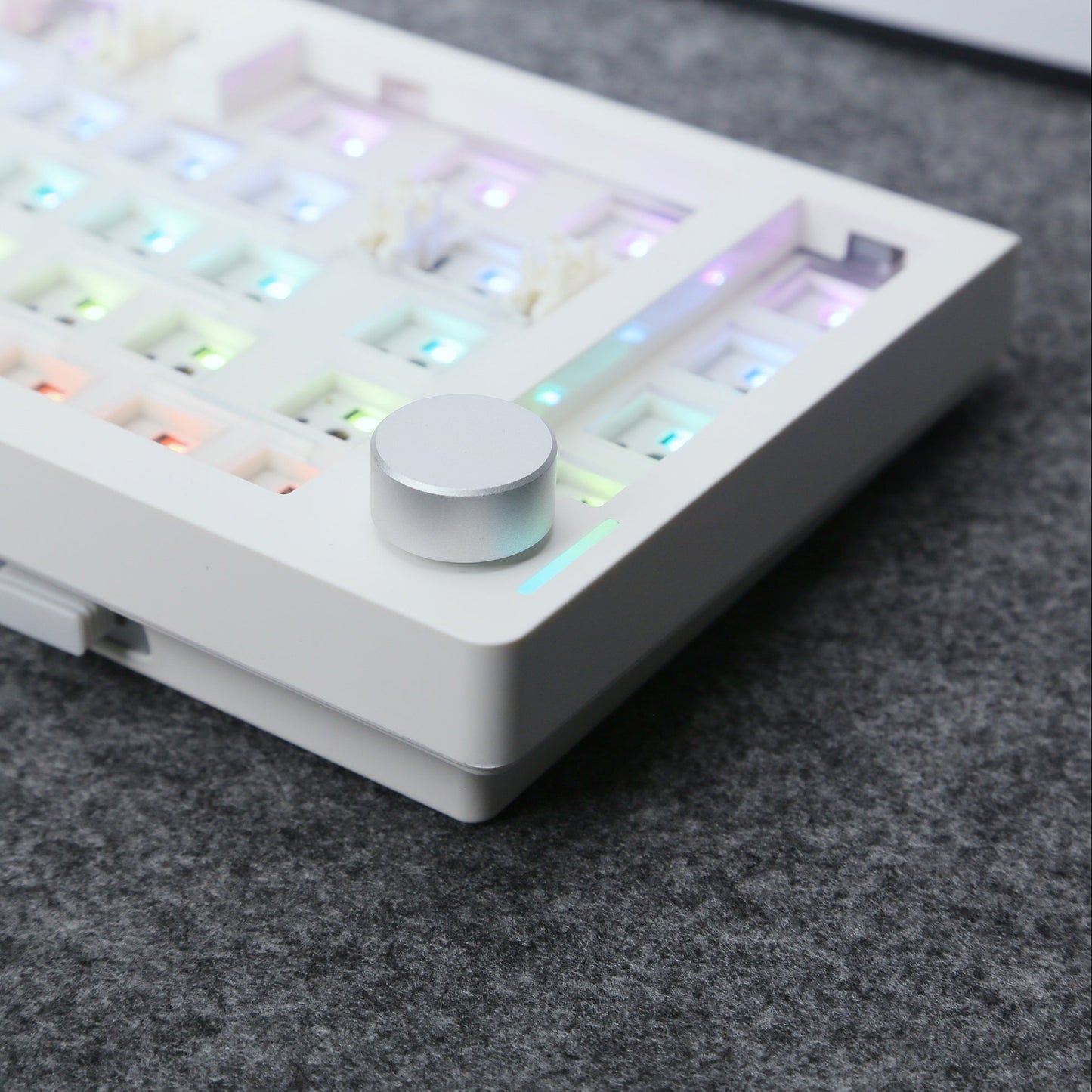 Zuoya GMK70 Magnetic Split Mechanical Keyboard