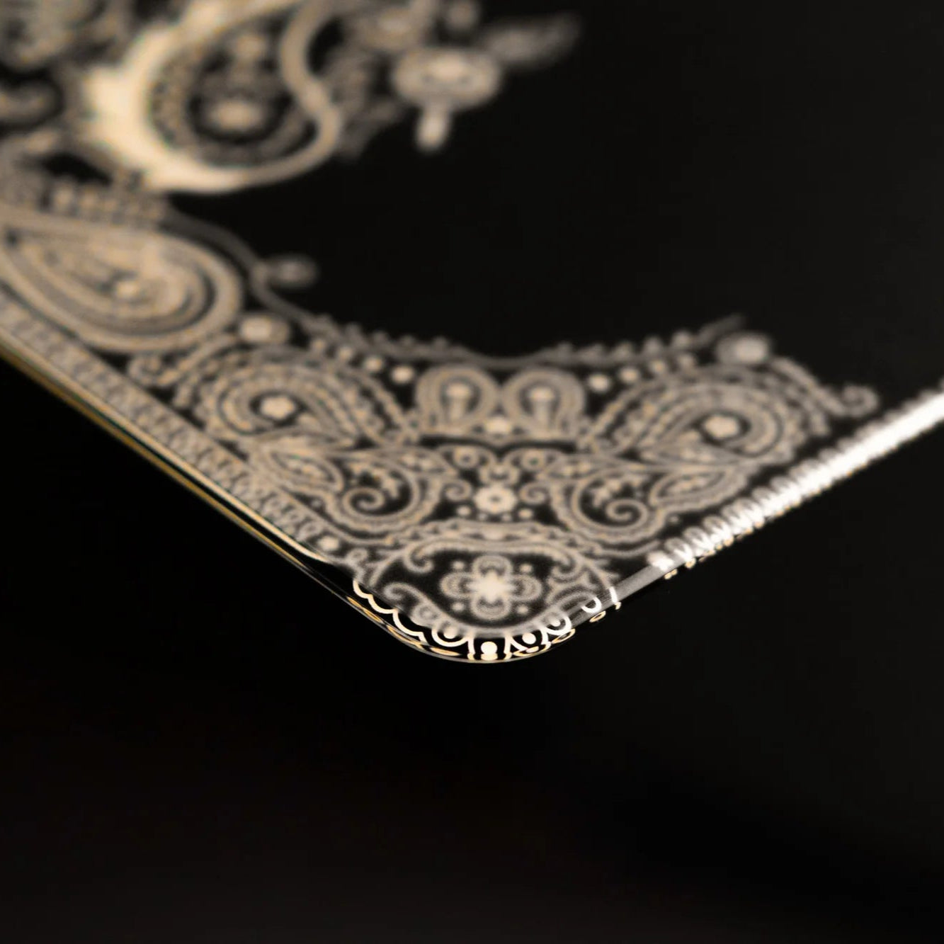 AM SilkGlass Gaming Mouse Pad
