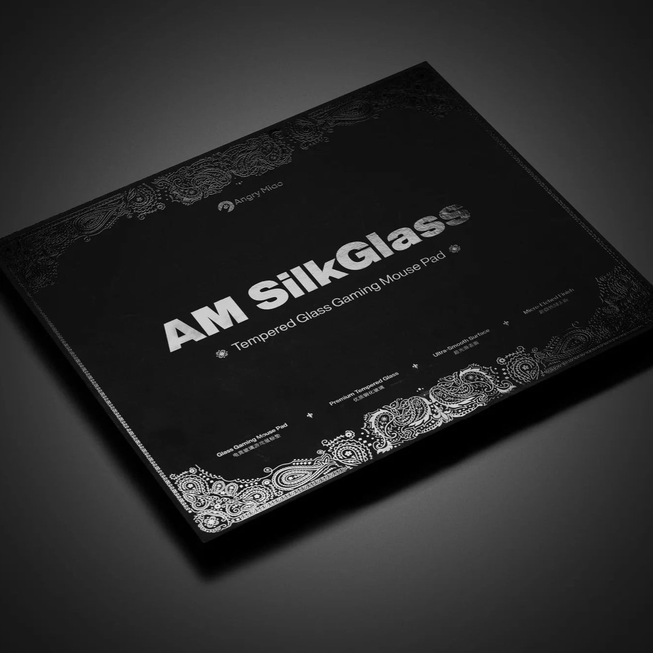 AM SilkGlass Gaming Mouse Pad