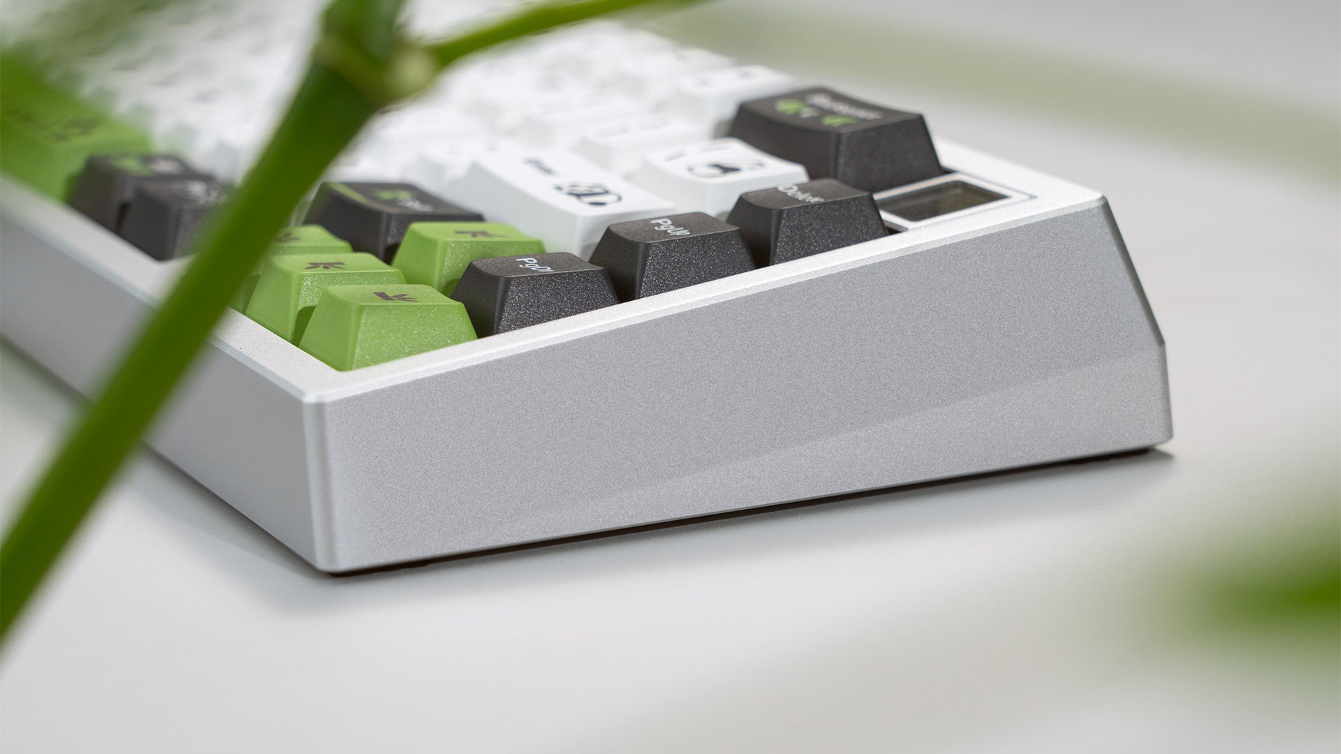 Meletrix Zoom 65 V3 Special Panda Edition - Barebones