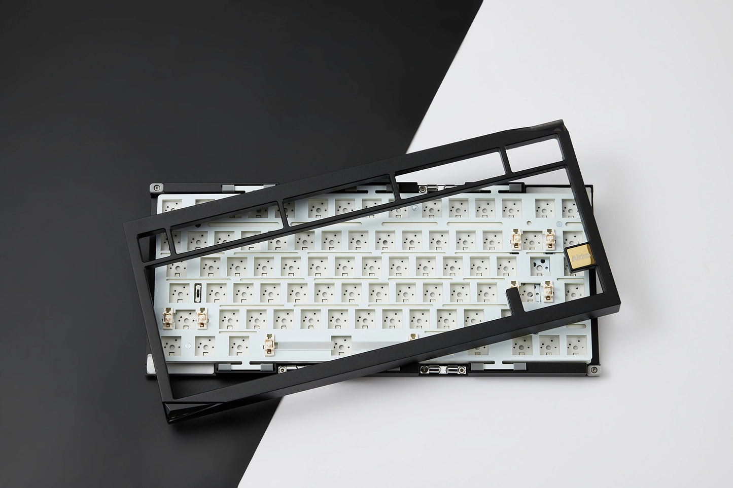 Akko Mineral 01 - Barebones