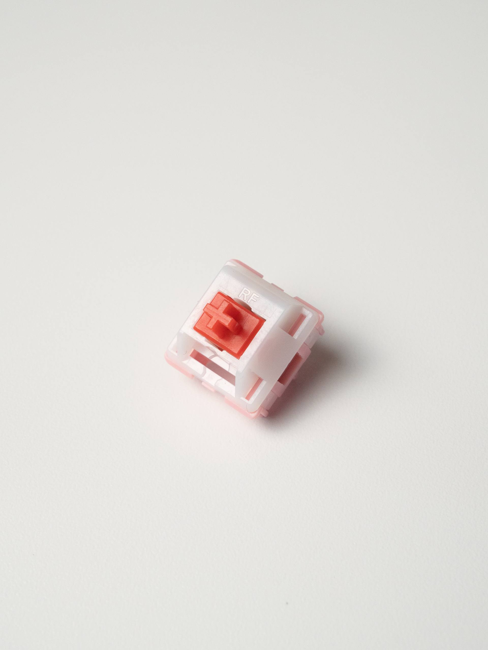 RF CreamSoda Strawberry Linear Switch
